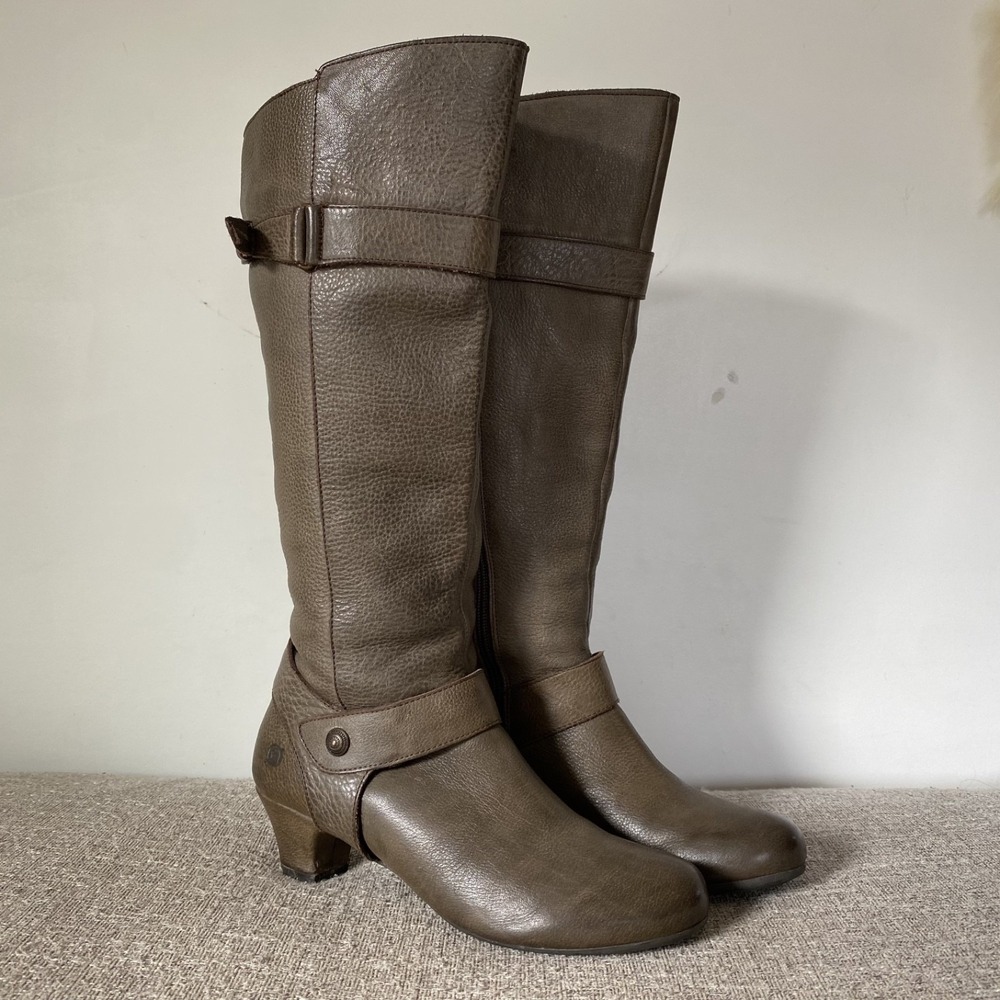 Born Womens‎ Zuzanna Pebbled Leather Boots Size 8.5 Equestrian Buckle Mid Calf